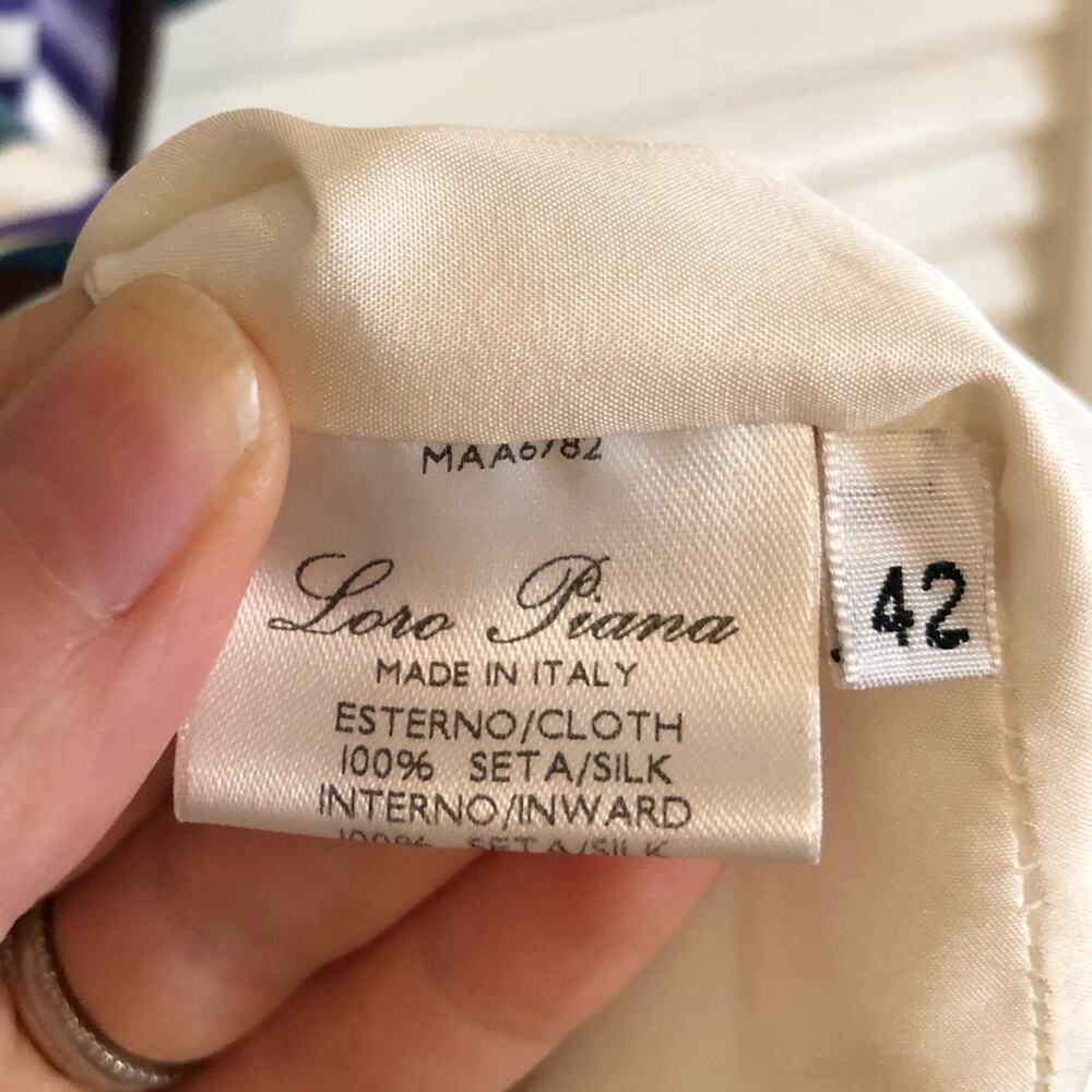 Loro Piana Silk Printed Dress with Belt - Picture 8 of 9